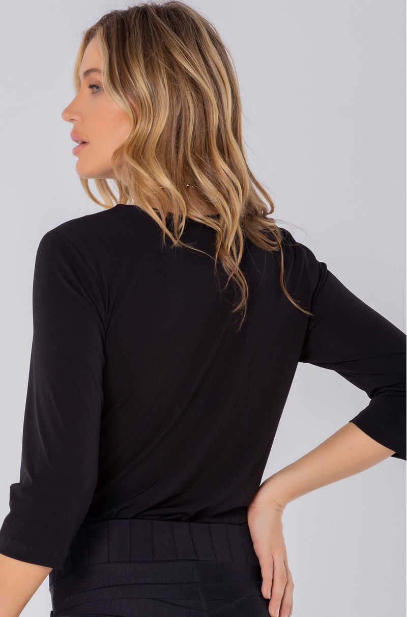 BLUSA-CREPE-BLACK-DECOTE-JOIA-GOLD_37280_3