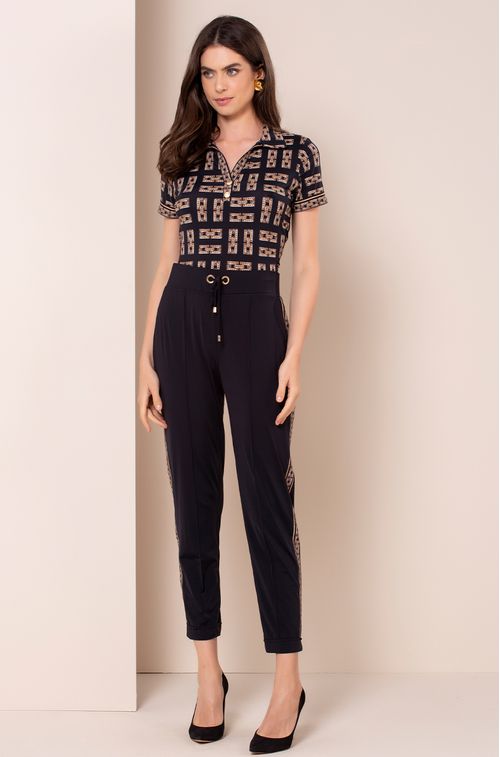 Calça Fluity Black com Bracelet Dore