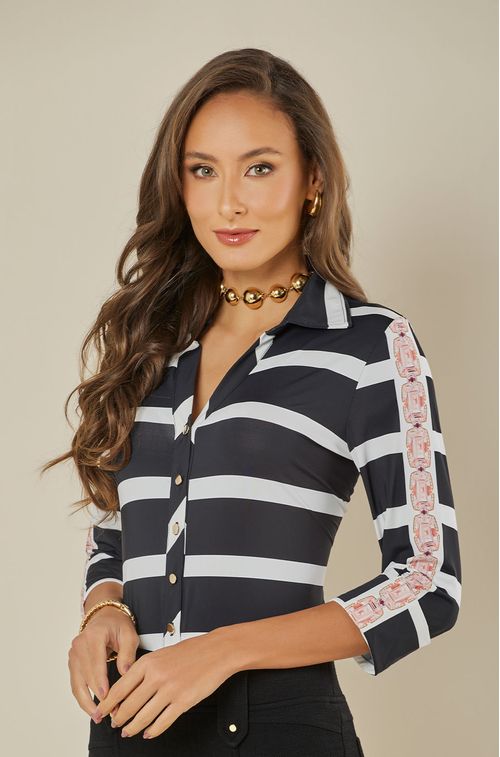 Camisa Black e White Joia Manga