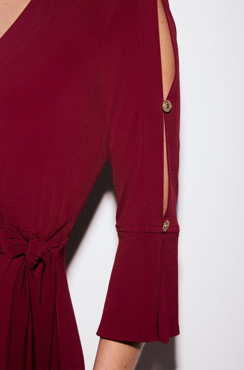 Vestido Wrap Bordeaux com Gold