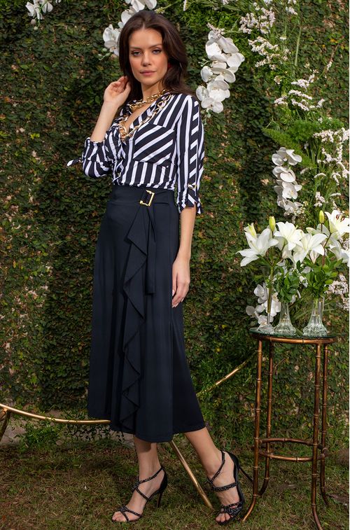 Saia Black Ellen