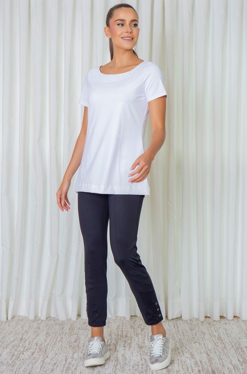 Calça Legging com Recortes Fumê