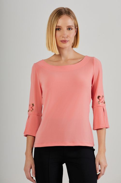 Blusa Crepe Podange com Ilhós