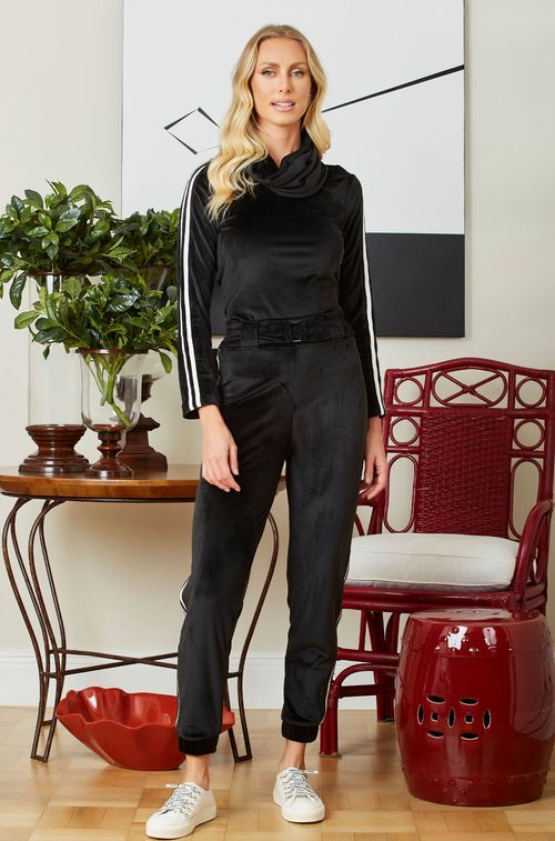 Calça Plush Black Lateral Off