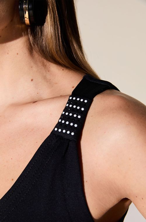 Top Black Swa White