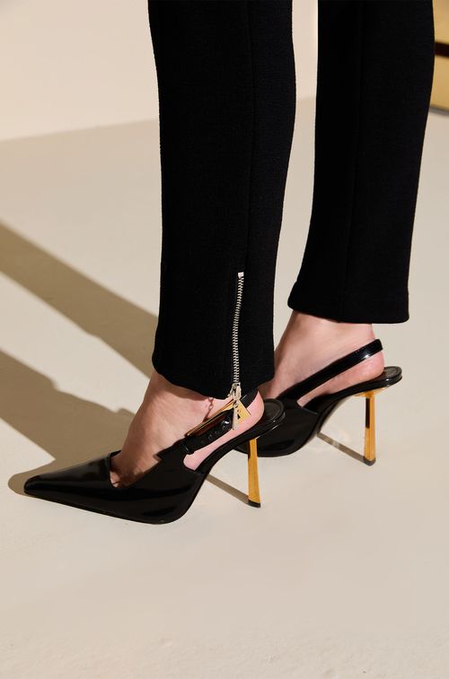 Calça Paris Black Slim com Zíper