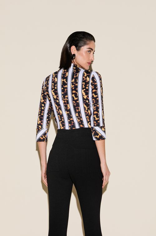 Camisa July