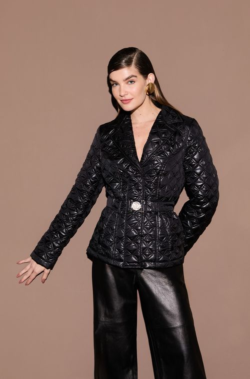 Casaco Black Matelassê Fivela Cristal