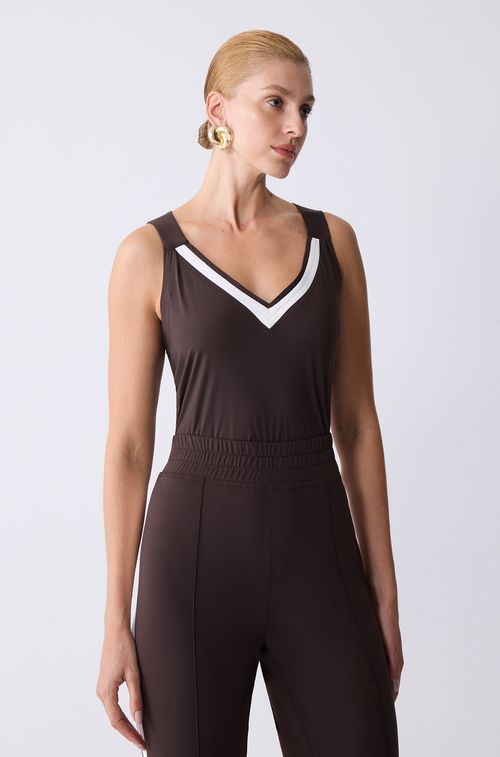 Top Brown com Off