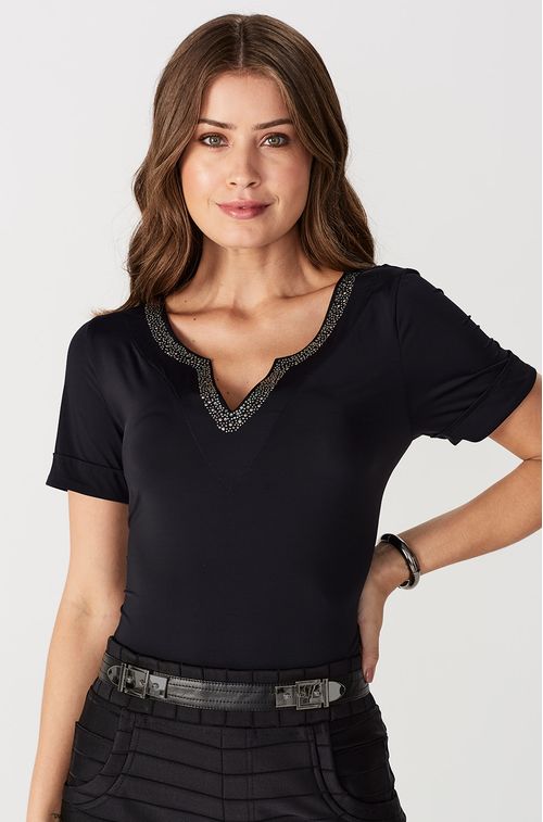 Blusa Black Swa Decote