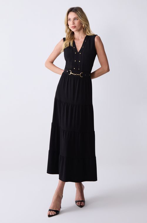 Vestido Crepe Black Aplique e Taxas