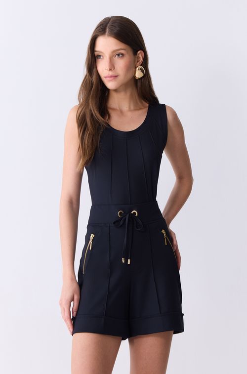 Shorts Black com Zíper Gold