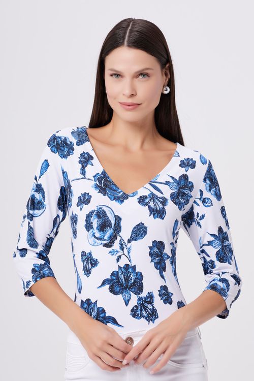 Blusa White Flowers Blue Paete