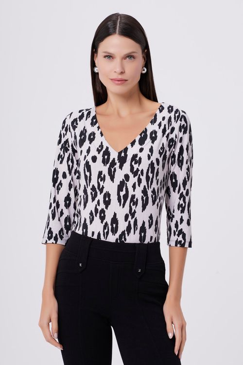Blusa Basic Texture com Tiger Black