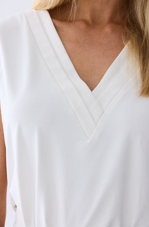 Top Off com Decote Thomas