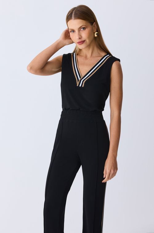 Top Black Decote Mel e White