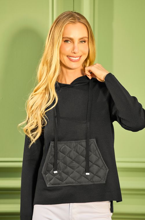 Blusa Tricot Black com Matelassê